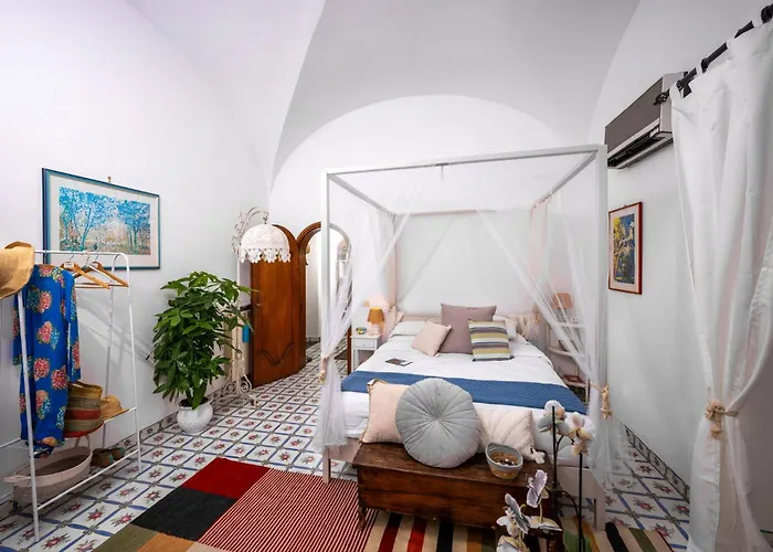 Luxury Suite With Stunning Sea View In Positano Bed and breakfast Positano