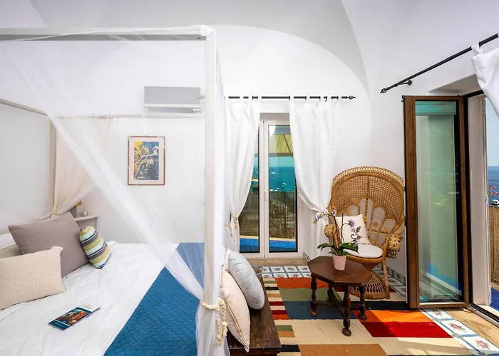 Luxury Suite With Stunning Sea View In Positano Bed and breakfast Positano